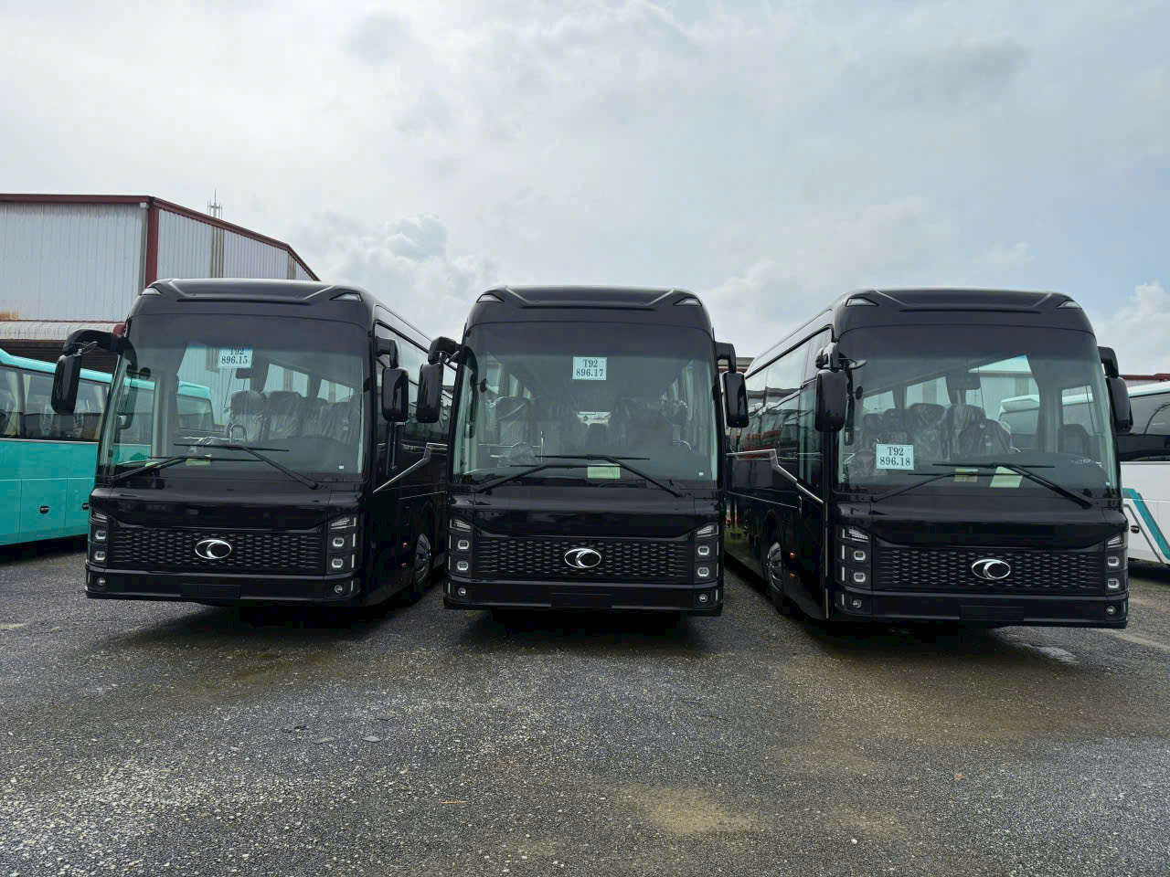 Thuê Xe Limousine 22 Chỗ Tại Hà Nội | Giá Tốt, Xe Đời Mới