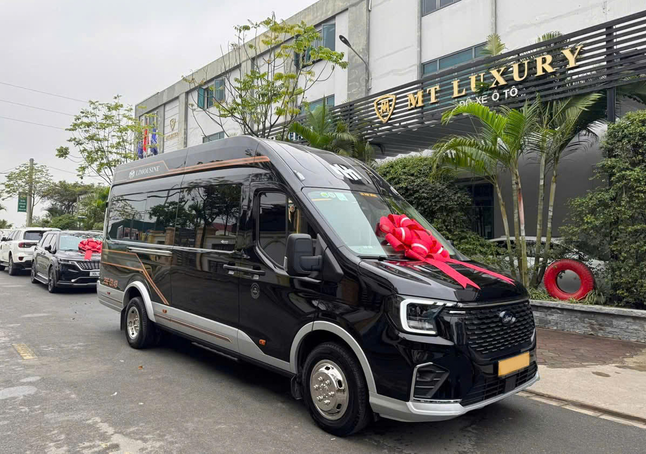 Thuê xe Limousine 11 chỗ đi Sapa từ Hà Nội thoải mái, riêng tư