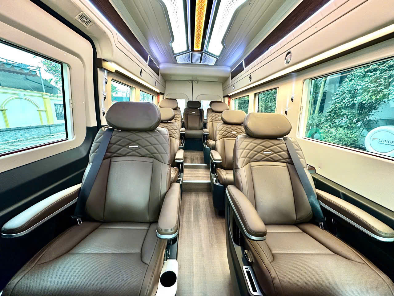 /upload/image/Xe-limousine-11-cho-2.jpg