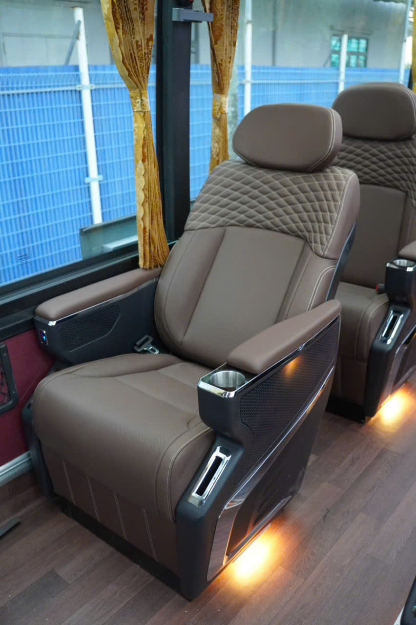 Trải nghiệm ngồi êm ái - Điểm khác biệt đáng cân nhắc khi thuê xe 19 chỗ