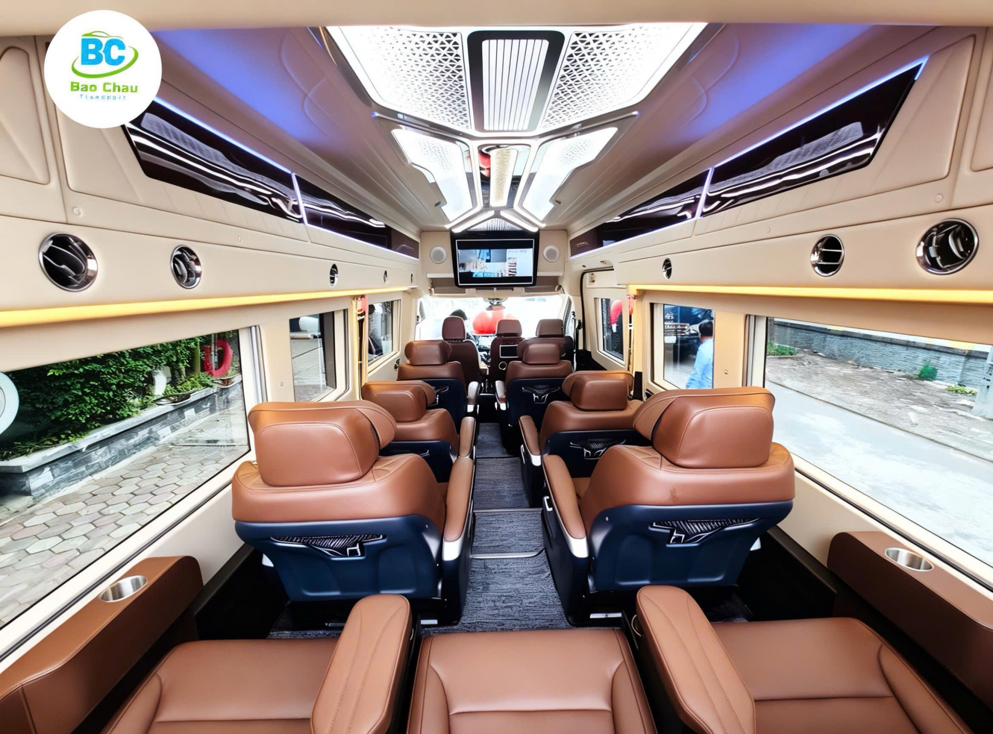 Đẳng Cấp Doanh Nhân, Chuẩn Dịch Vụ VIP