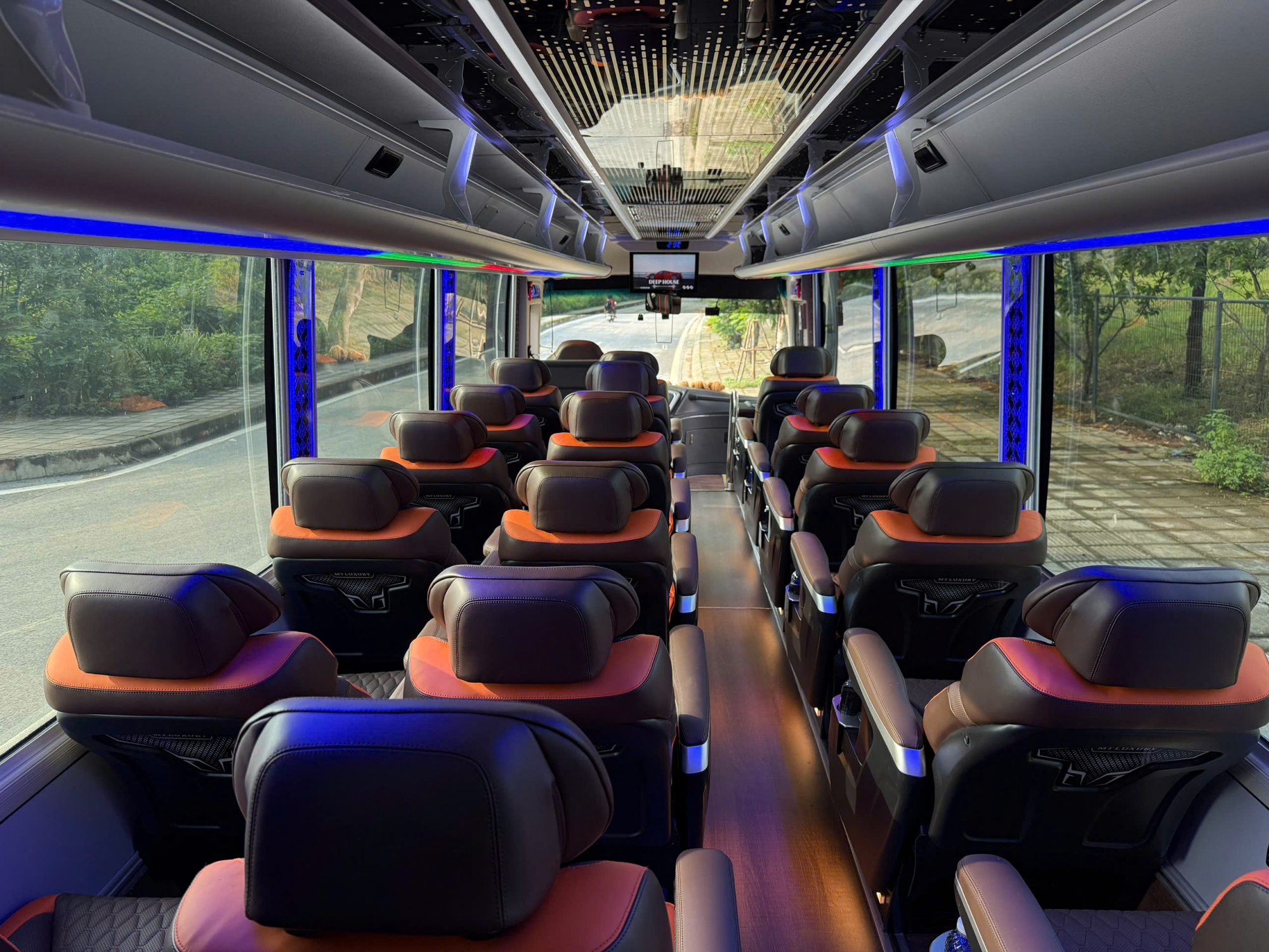 Giải Pháp Tối Ưu Cho Doanh Nghiệp & Du Lịch