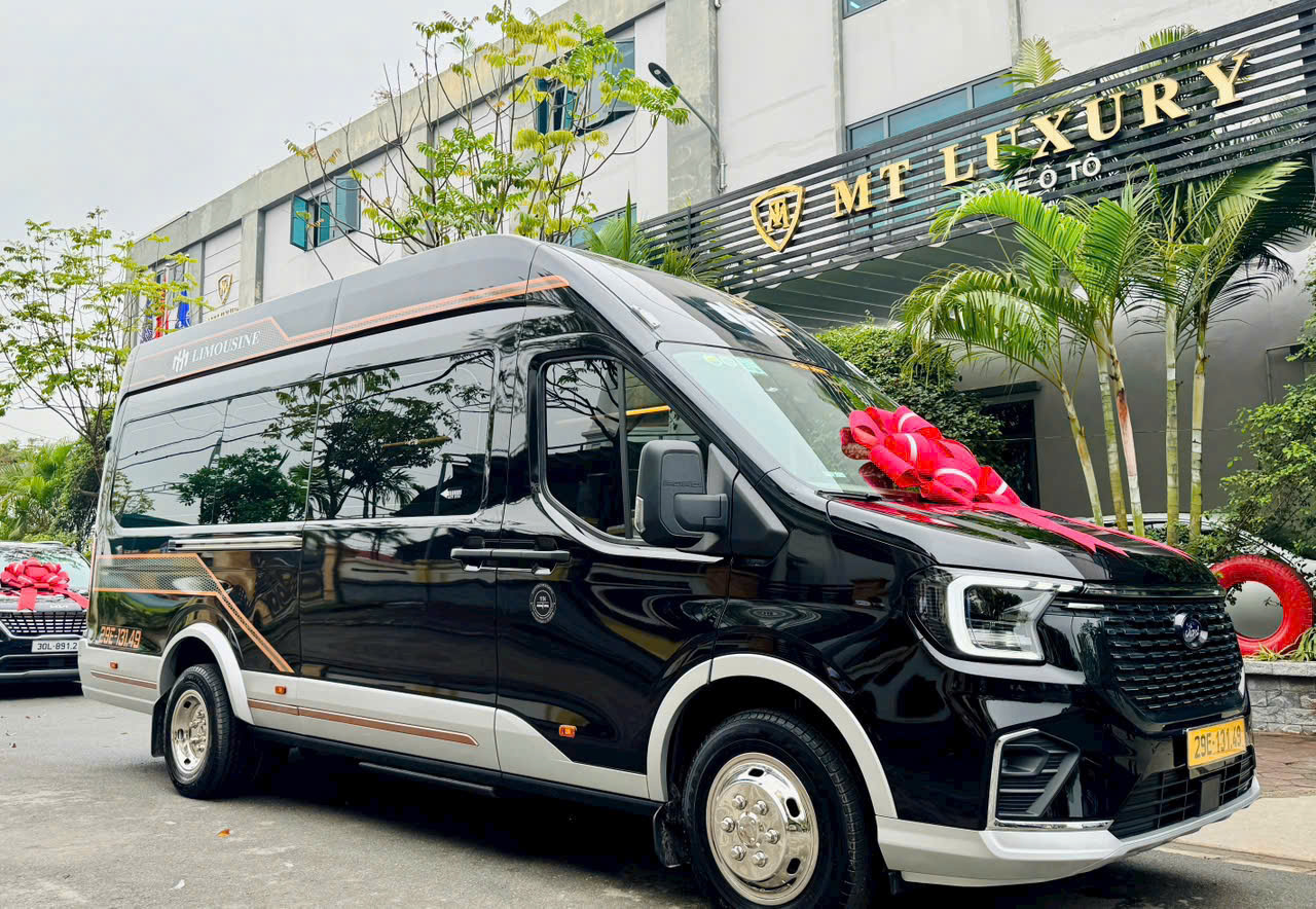 Hành trình công tác sẽ khác biệt như thế nào khi sử dụng Limousine 9 chỗ?