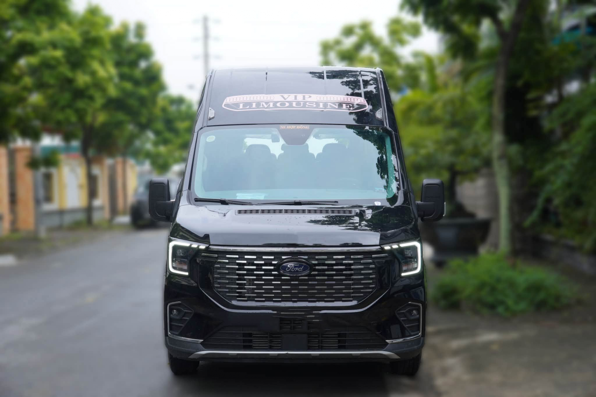Thuê Xe Limousine 11 Chỗ Đi Bái Đính Ninh Bình | Xe Riêng Có Lái